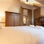 Charming Central Sunny Penthouse